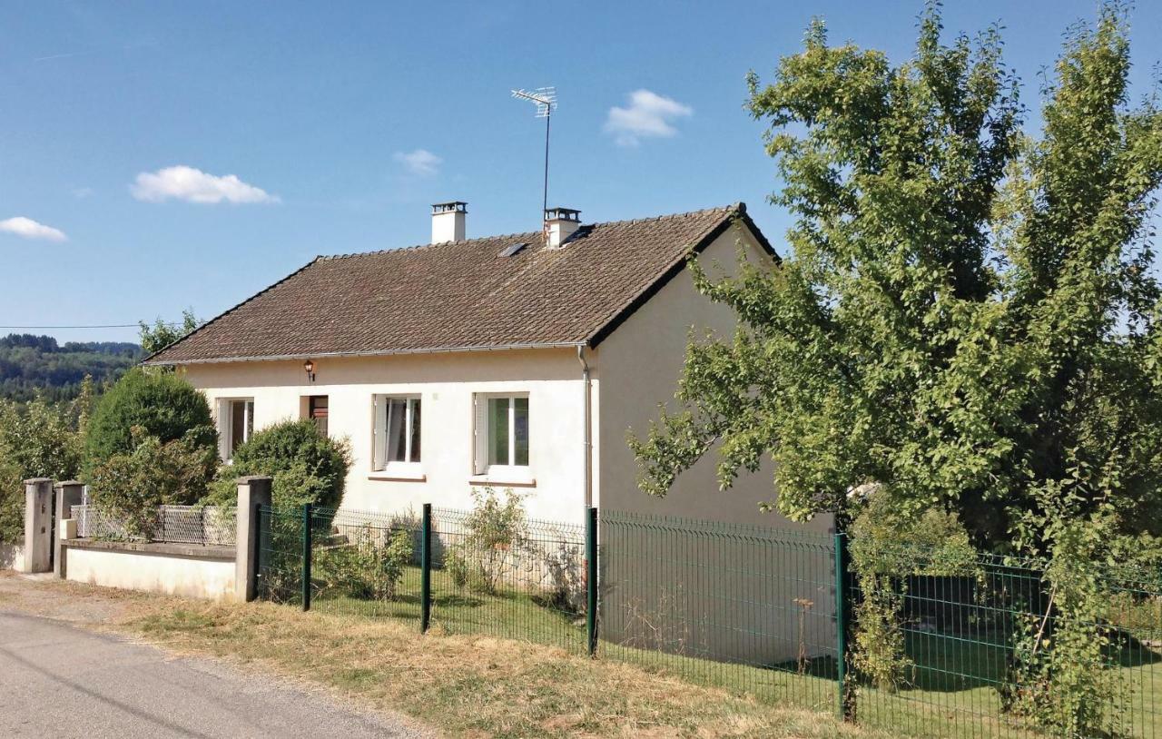 Awesome Home In Peyrat Le Chateau Bagian luar foto